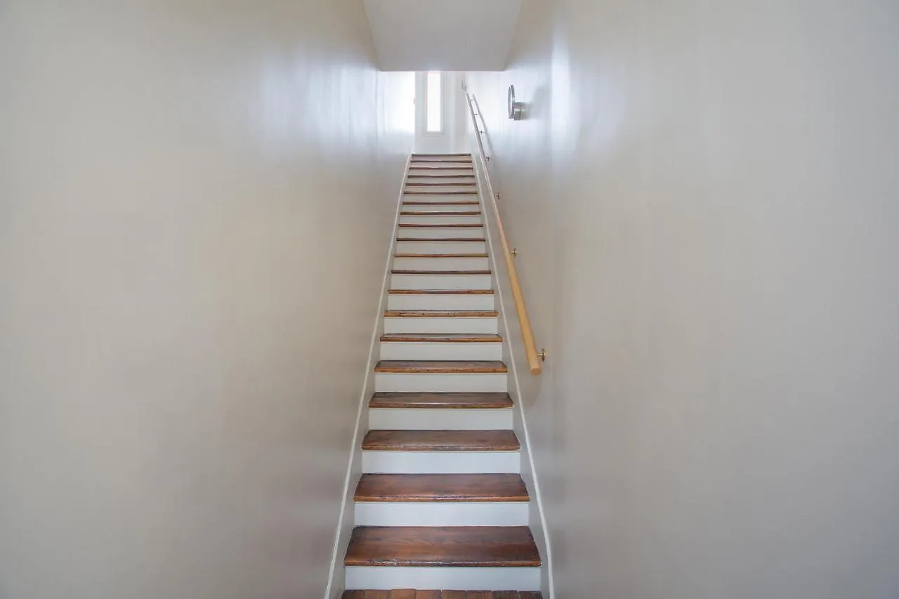 Apartment Apartement Montaigne George V By Studio Prestige Paris France
